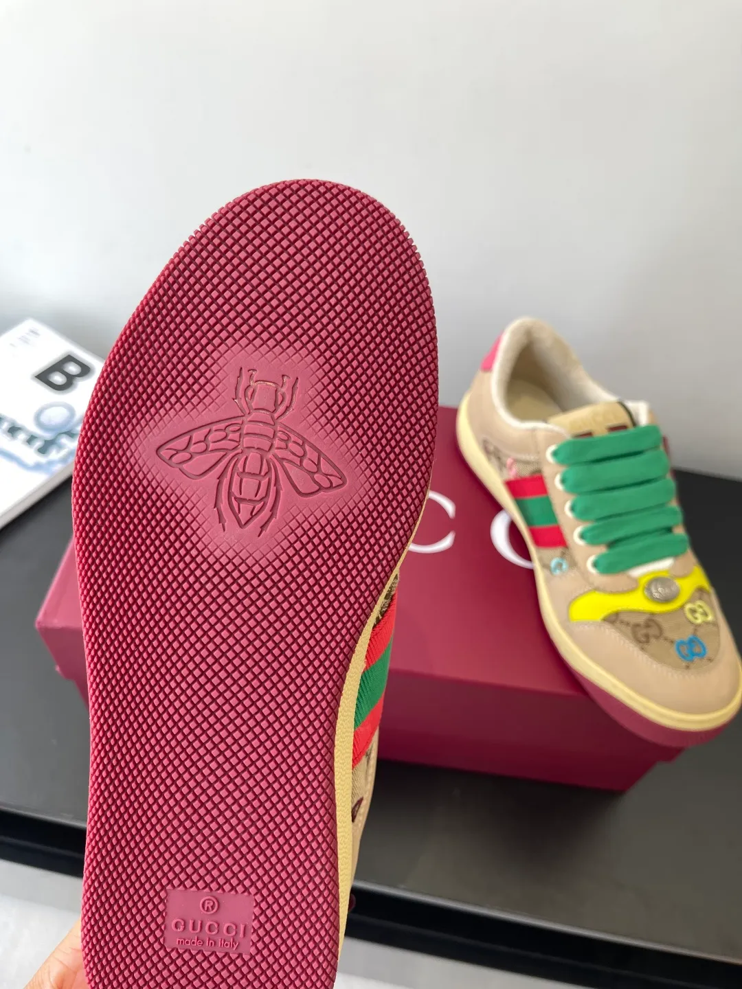 👟👟Ex-factory price 600👟👟 Gucci newly upgraded small dirty shoes for couples GG series old casual small dirty shoes catwalk style original development and purchase level version Metal double G crystal cylindrical logo Gucci original pattern ribbon Exclusive color rubbed cowhide fabric original terry cloth is delicate, soft and more comfortable and breathable Private molded two-color original TPU outsole (lower layer is wider, upper layer is narrower) Code number: 35-44